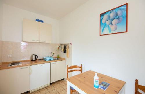 Saplunara Apartment | Holiday apartment in Saplunara with sea view, balcony, air conditioning, WiFi 5197-1