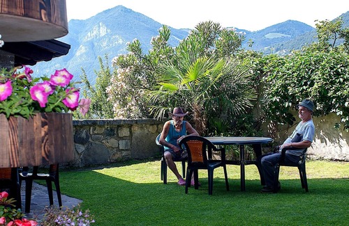 Zorzino Apartment | Holiday apartment Riva di Solto for 1 - 4 persons with 1 bedroom - Twin house