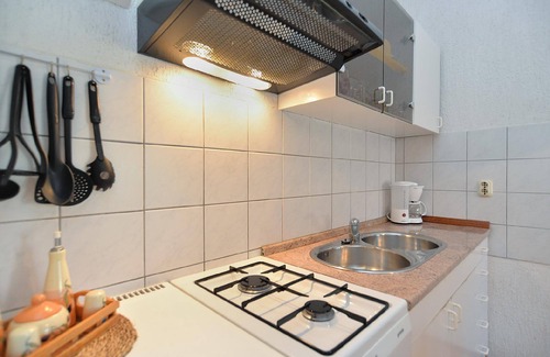 Pomer Apartment | Holiday apartment Ližnjan for 1 - 4 persons with 2 bedrooms - Holiday apartment