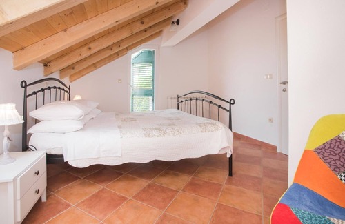 Sibenik Apartment | Holiday apartment Lozovac for 1 - 5 persons with 2 bedrooms - Holiday apartment in one or multi-fami