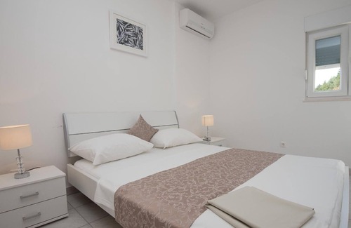 Marusici House | Holiday apartment Mimice for 1 - 4 persons with 1 bedroom - Holiday house