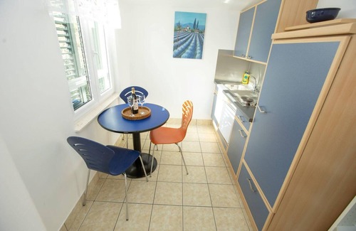 Duce House | Holiday apartment Omiš for 1 - 4 persons with 1 bedroom - Holiday house