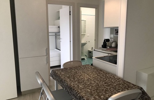Jesolo Pineta Apartment | Holiday Apartment "Residence Pineta 126" with Shared Pool, Private Terrace & Wi-Fi