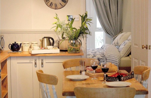 Shaldon Apartment | Holiday apartment Shaldon for 1 - 2 persons with 1 bedroom - Row house