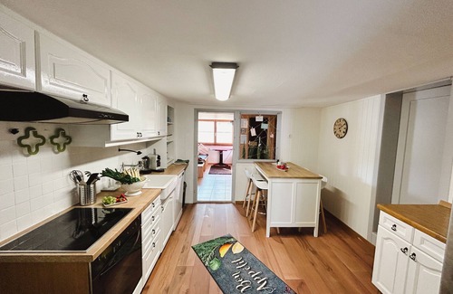 Durbach Apartment | Holiday Apartment 'Silvi und Heinz Huber' with Wi-Fi