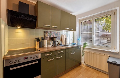 Espenhain Apartment | Holiday Apartment 'Terrassenwohnung' with Private Terrace and Wi-Fi