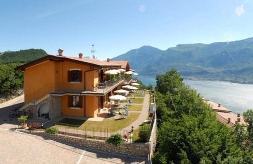 Prabione Apartment | Holiday apartment Tignale for 1 - 4 persons with 1 bedroom - Holiday apartment