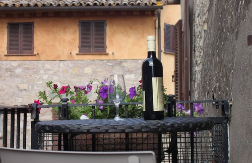 Todi Apartment | Holiday apartment Todi for 1 - 4 persons with 2 bedrooms - Holiday apartment in one or multi-family