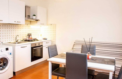 Pisa Apartment | Holiday Apartment "Tosca 3" with Private Terrace & A/C