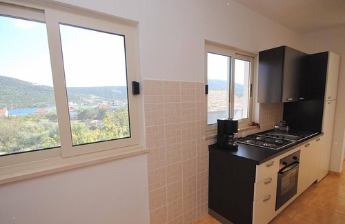 Vinisce Apartment | Holiday apartment Vinišće for 1 - 4 persons with 2 bedrooms - Holiday apartment in one or multi-fami