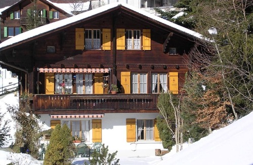 Wengen Ski Chalet | Holiday apartment Wengen for 1 - 2 persons with 1 bedroom - Holiday apartment in one or multi-family