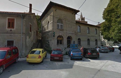 Plomin Apartment | Holiday apartment with air conditioning