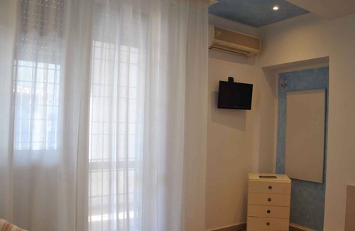 Misano Adriatico Apartment | Holiday apartment with air conditioning and balcony