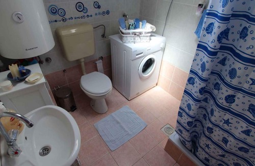 Porat Apartment | Holiday apartment with air conditioning, internet access, washing machine and dishwasher