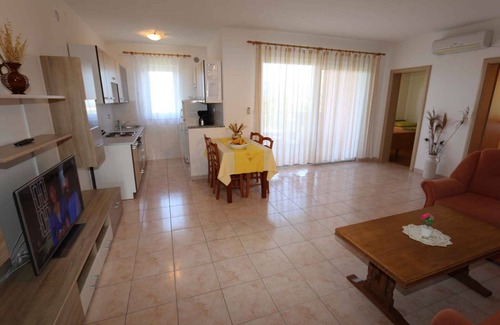 Silo Apartment | Holiday apartment with air conditioning and Internet