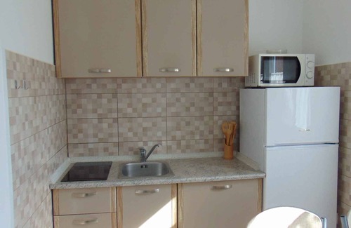 Rovinj Apartment | Holiday apartment with balcony and air conditioning