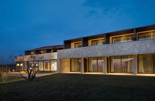 Buje Apartment | Holiday apartment with balcony and sea view