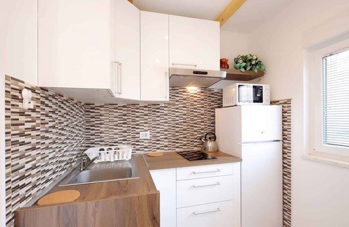 Silo Apartment | Holiday apartment with air conditioning, Internet and Grill