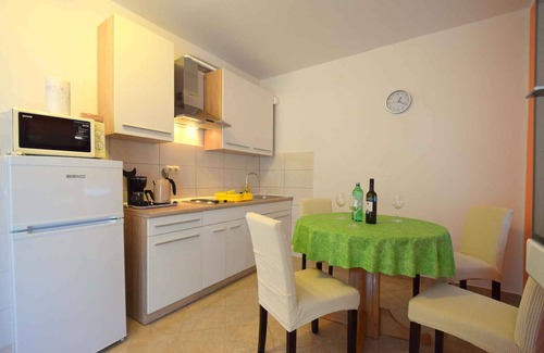 Gabonjin Apartment | Holiday apartment with balcony and internet access