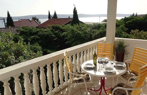 Ribarica Apartment | Holiday apartment with sea view