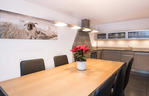 Zermatt Apartment | Holiday apartment Zermatt for 1 - 7 persons with 3 bedrooms - Holiday apartment in one or multi-fami