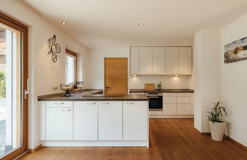 Selva dei Molini Apartment | Holiday Apartment 'Zirm' with Mountain View, Private Terrace and Wi-Fi