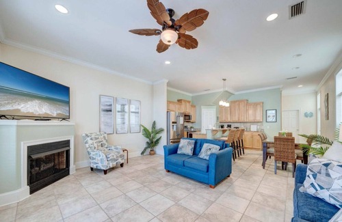Gulf Lagoon Beach House | Holiday Beach at Thomas Drive