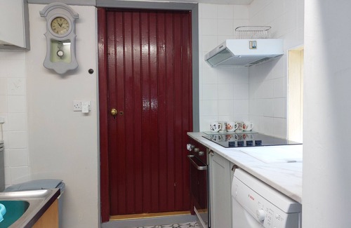 Mayour Cottage | Holiday by the River Shannon in Centre of Ireland