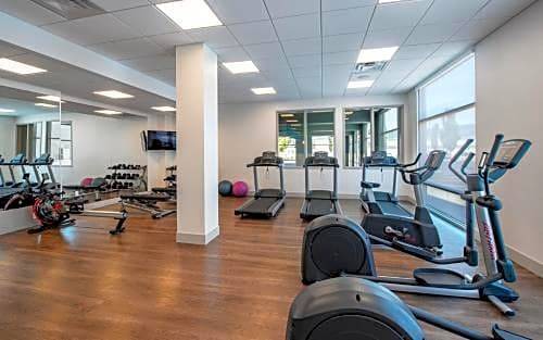 Dilworth Mountain Estates Hotel | Holiday Inn Express & Suites Kelowna - East, an IHG Hotel