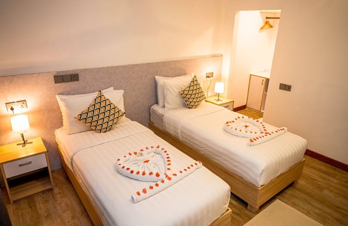 Dhiffushi House | Holiday Crib
