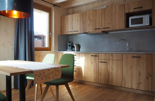 Schonach im Schwarzwald House | Holiday Home 'Sigmundenhof' with Mountain View, Private Terrace and Wi-Fi