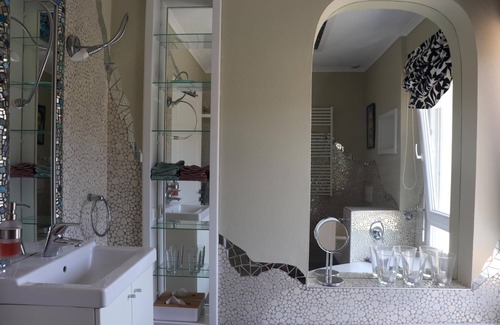 Pylos-Nestoras Apartment | Holiday flat with a beautiful view over the sea to Koroni on the Peloponnese.