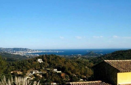 Les Adrets-de-l'Esterel House | Holiday apartment Les Adrets de l'Estérel for 1 - 6 persons with 3 bedrooms - Holiday house