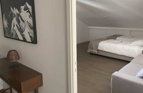 Saint-Etienne-de-Tinee Apartment | Holiday Apartment 'Superbe 3 Pieces Classé 4 Étoiles' with Mountain View, Shared Pool & Wi-Fi