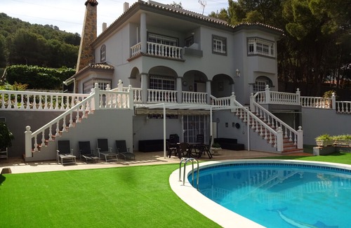 Pinos de Alhaurin House | Holiday house Alhaurin de la Torre for 1 - 12 persons with 5 bedrooms - Holiday home