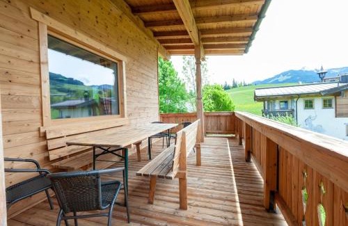 Hopfgarten im Brixental House | Holiday Home Brixen Valley Ski Bus Access