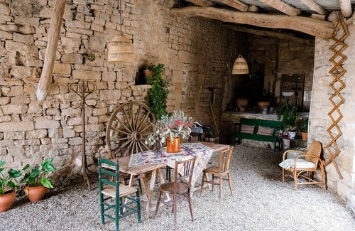 L'Ametlla de Segarra House | Holiday Home 'Comalats' with Private Pool, Private Terrace and Wi-Fi