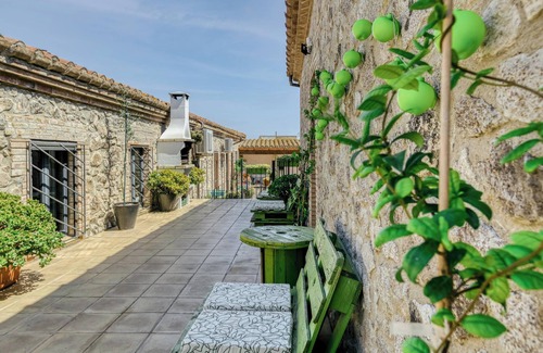 Torroella de Fluvia House | Holiday Home "Can Salva charm on the Costa Brava" with Large Terrace & Wi-Fi