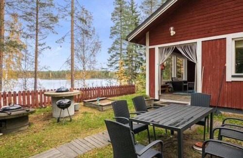 Lotjola House | Holiday Home Aamuntorkku