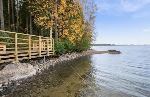 Lotjola House | Holiday Home Aamuntorkku