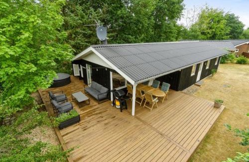 Oster Hurup House | Holiday Home Adam - from the sea by Interhome