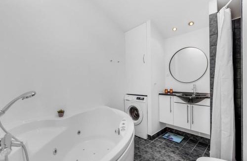 Nørre Lyngvig House | Holiday Home Albertina - 300m to the inlet by Interhome