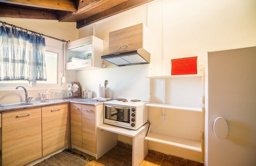 Kamiros House | Holiday Home 'Alexandra Homestay' with Sea View, Wi-Fi and Air Conditioning