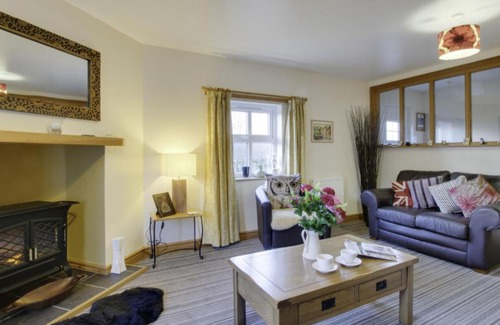 Lanehead House | Holiday Home Alice's Cottage by Interhome