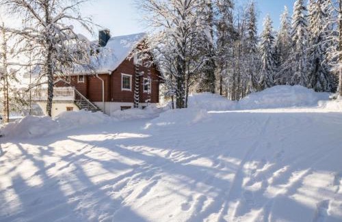 Kehys-Kainuu House | Holiday Home Alppikylä 1b paritalo by Interhome