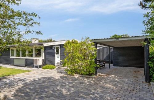 Grena Strand House | Holiday Home Antonie - 700m from the sea by Interhome