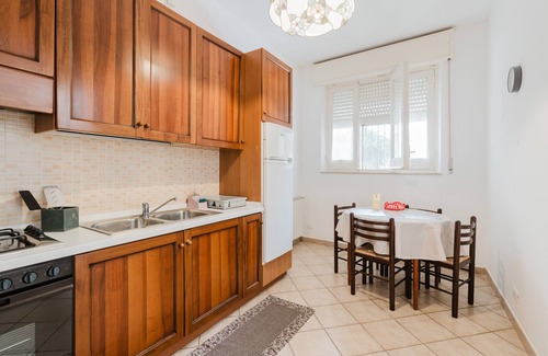 Paparella House | Holiday Home 'Ardesia Vacanze - Valderice' with Private Garden, Wi-Fi and Air Conditioning