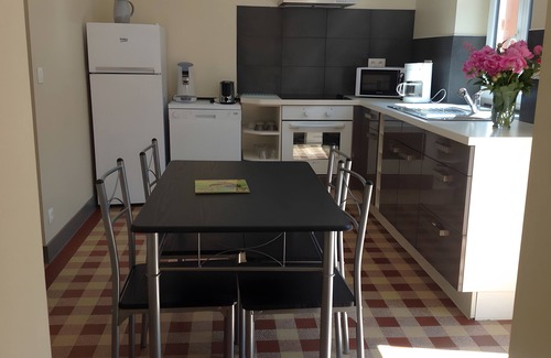 Couffy House | Holiday Home at the Friends' Meeting Place - 15 Minutes from Beauval Zoo