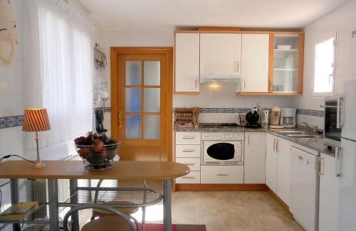 Hoya de los Patos House | Holiday Home Bonalba Golf- Urb- Los Naranjos by Interhome