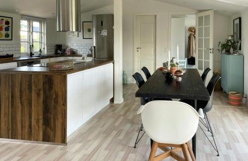 Strøby Ladeplads House | Holiday Home By The Beach Near Stevns